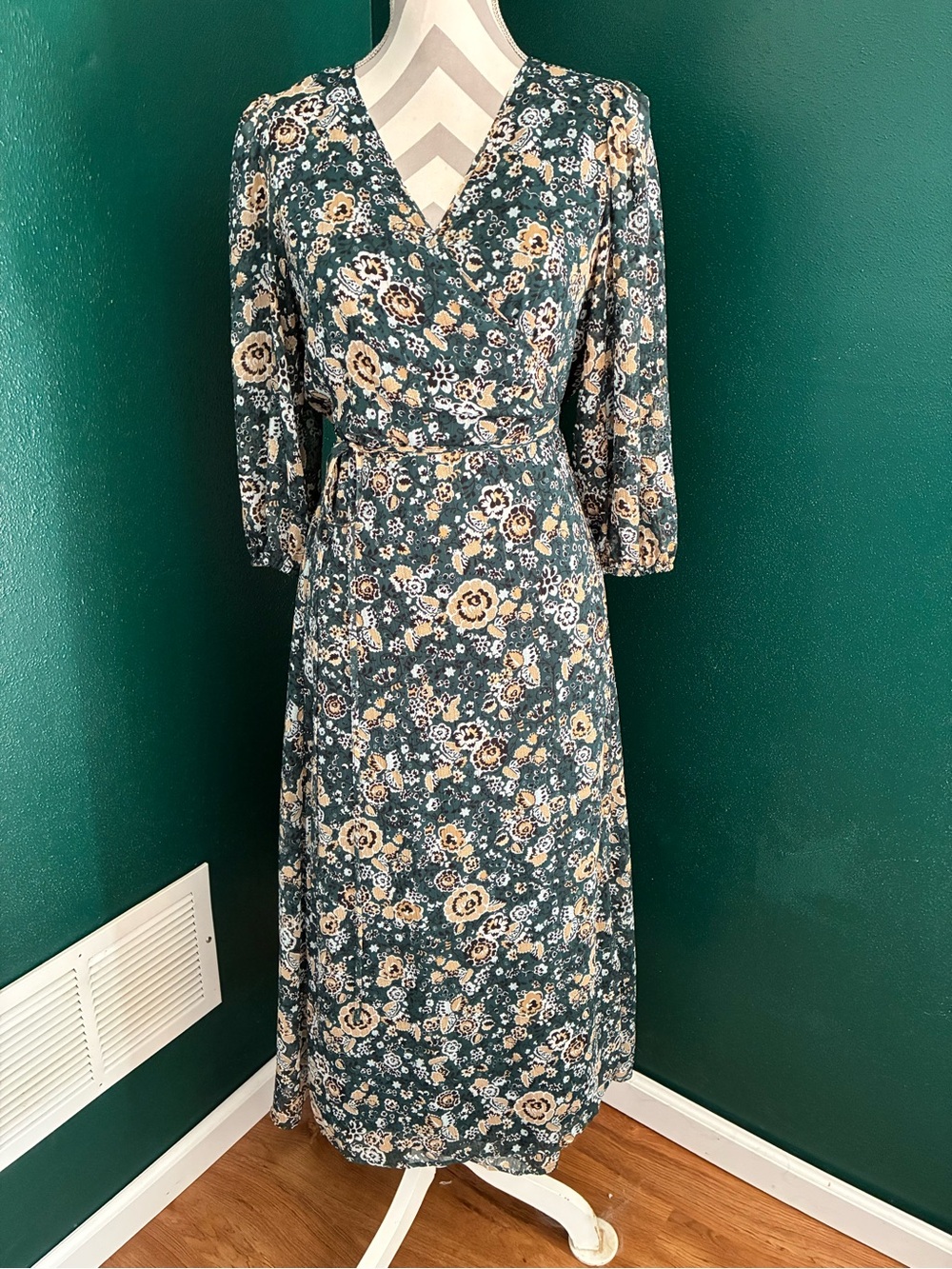 Ann Taylor Floral Wrap Midi Dress in Teal and Cream
